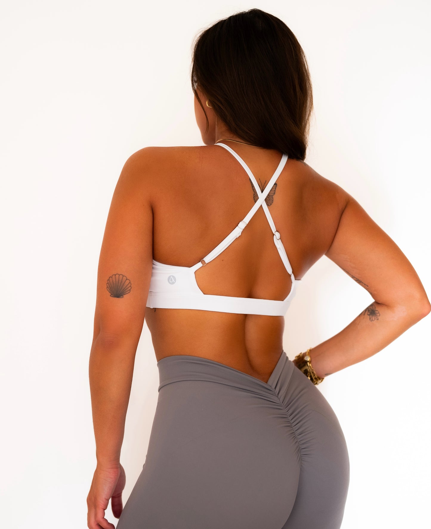 Twist sports bra